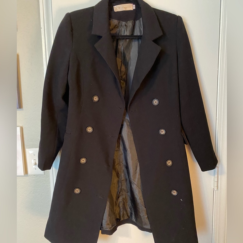 Black women’s  coat, light, size - S, - Picture 4 of 4